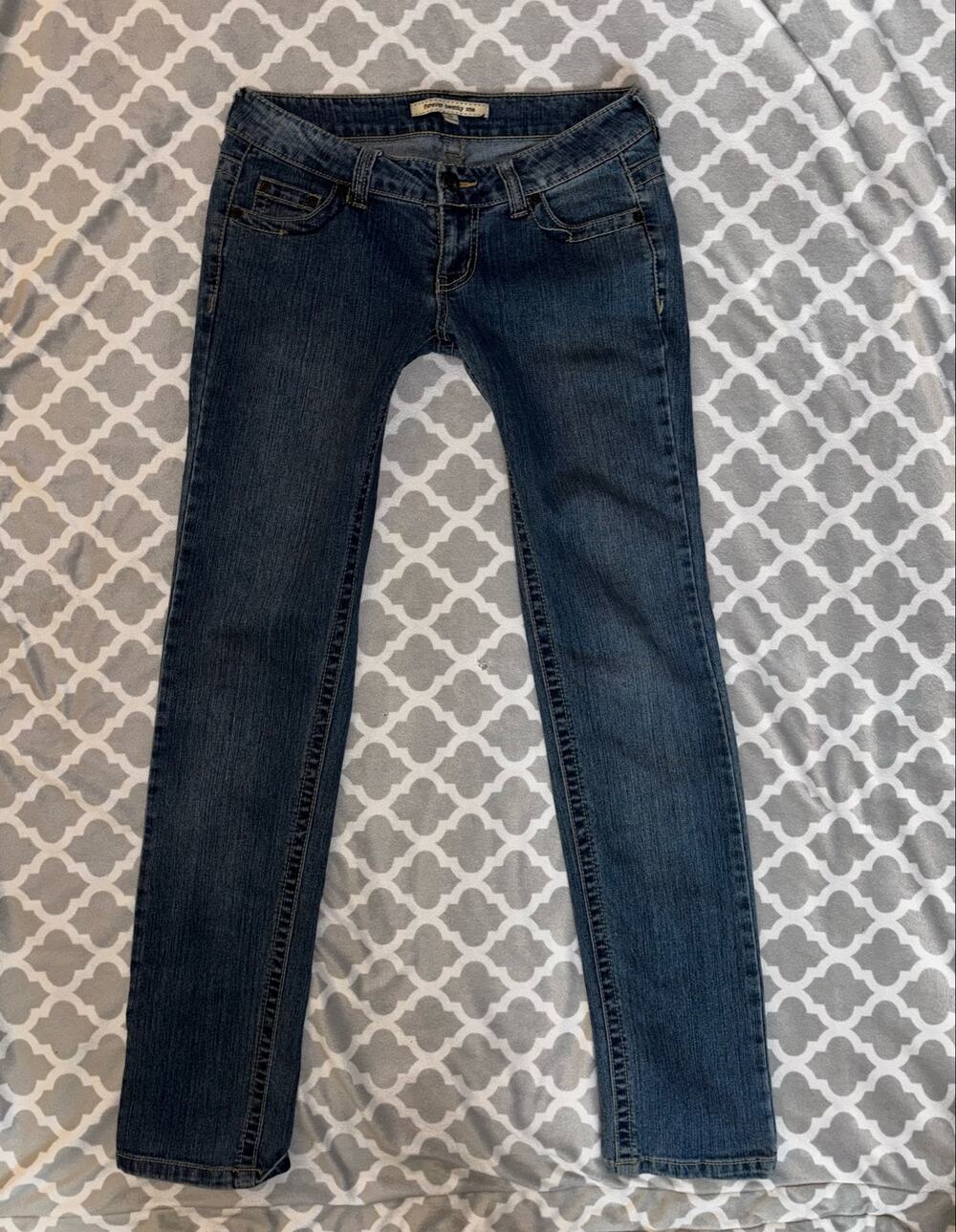 Vintage forever 21 low rise jeans